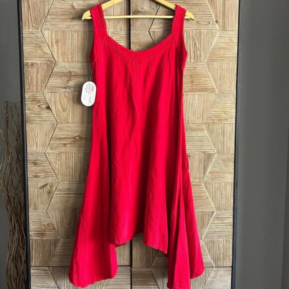 NWT Womens Midi Dress Sz Small Red Shark Bite Hem Bohochic
